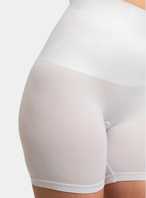 Short Tiro Alto Seamless Semi Control Abdomen