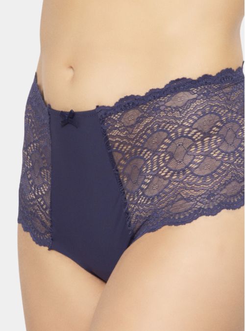 Pantaleta Tiro Alto Encaje Con Encaje